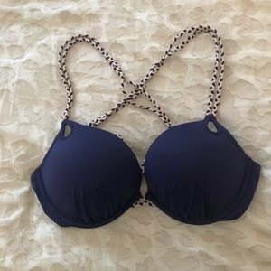 Victoria’s Secret 34C push-up bikini top